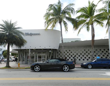 24-Hour Walgreens